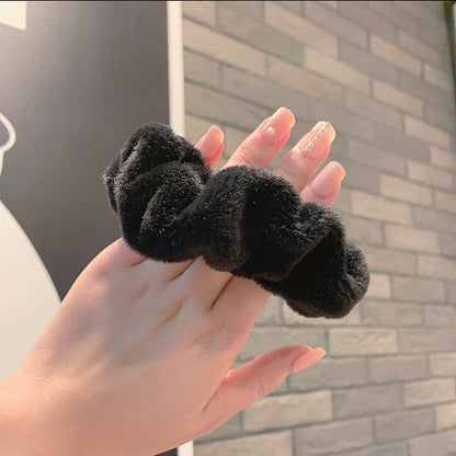 soft smooth scrunchie medium