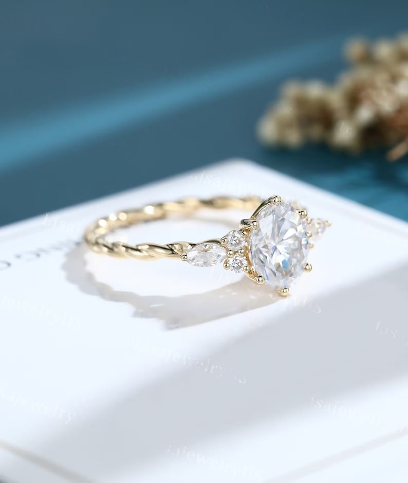 1 Ct Oval Moissanite Diamond Ring, Vintage Style Ring, Unique Solid Gold Ring, Diamond Twisted Ring