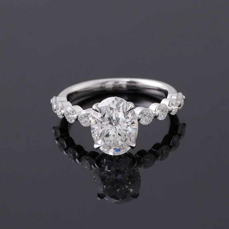 2.03 Carat Oval Cut Moissanite Ring/Oval Cut Moissanite Ring/Oval Diamond Ring/Oval Solitaire Ring/Oval Cut Ring