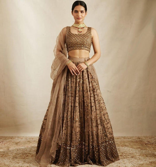 Exclusive Lehenga choli for women bridemaids lehenga choli,mehendi outfits, engagement Ceremony lehenga choli