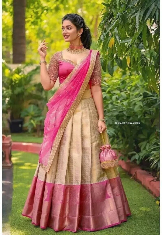 New kanjivaram silk half Saree lehenga pure zari waving south Indian wadding woman half saree lehenga with stitched Women blouse and lehenga