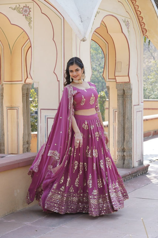 Designer ethnic lehenga choli for wedding function and birthday party, Readymade lehenga choli