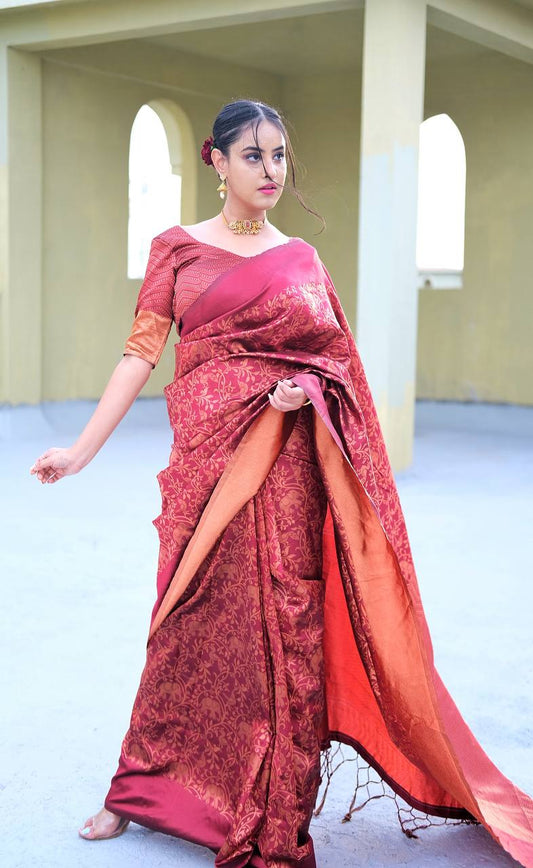 STUNNING MAROON COLOUR PURE BANARASI COPPER ZARI WEAVING SAREE