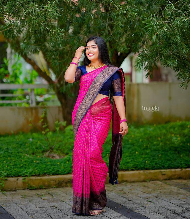 PINK COLOUR SAREE  PURE BANARASI COPEPR ZARI WEAVING