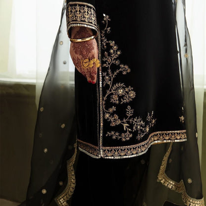 A VELVET SEQUENCE EMBROIDERY WORK TOP WITH PANT AND DUPATTA