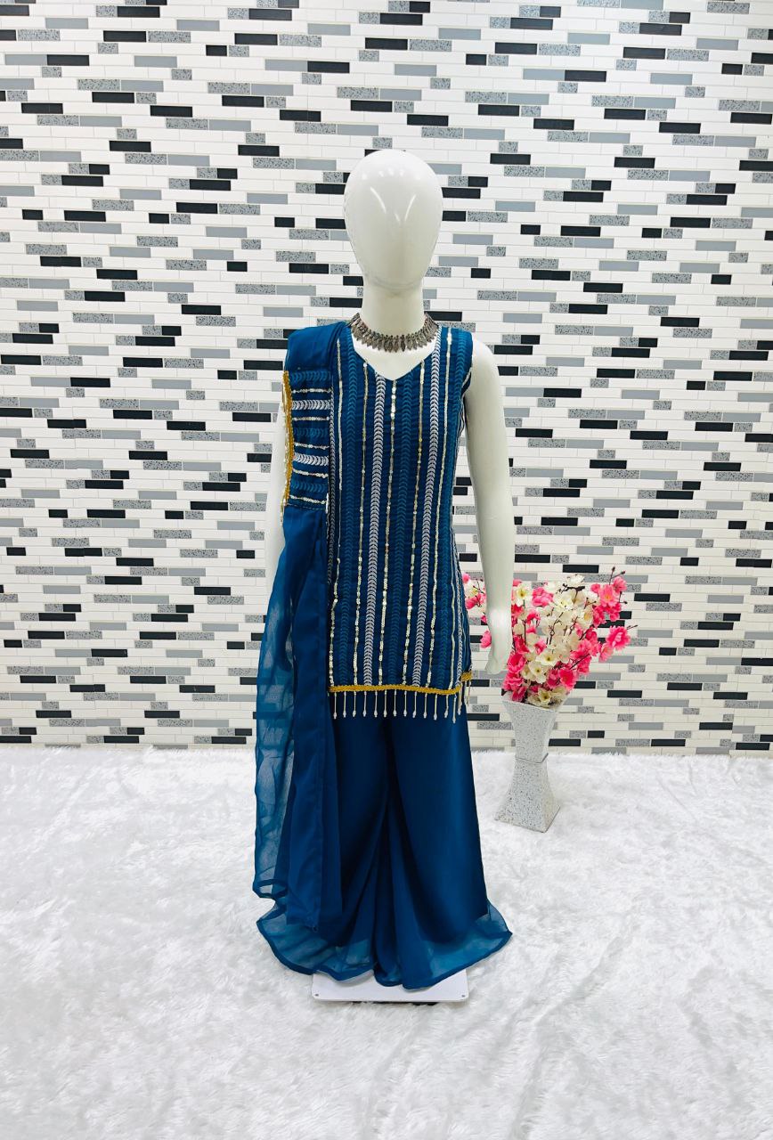 3 YEAR TO 15 YEAR GIRLS KIDS WEAR SUIT INDIAN DRESSES EMBROIDERY SIQUNCE WORK TOP WITH SARARA AND DUPATTA