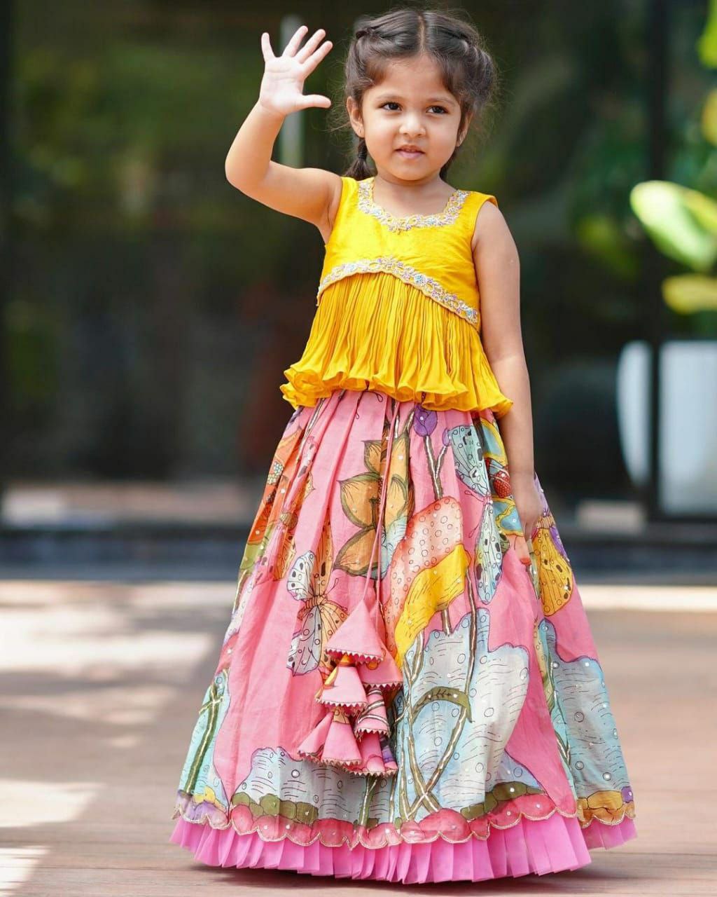 Beautiful Designer Party Wear Kids Georgette Lehenga Choli