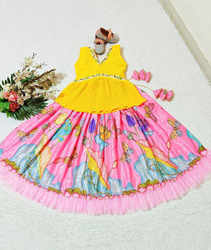 Beautiful Designer Party Wear Kids Georgette Lehenga Choli