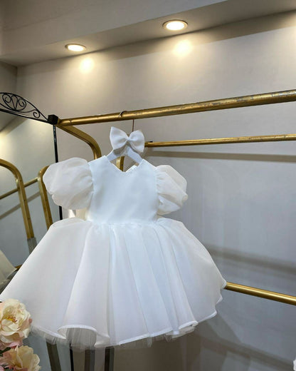 Chic White Organza Princess Frock with Puff Sleeves and Bow