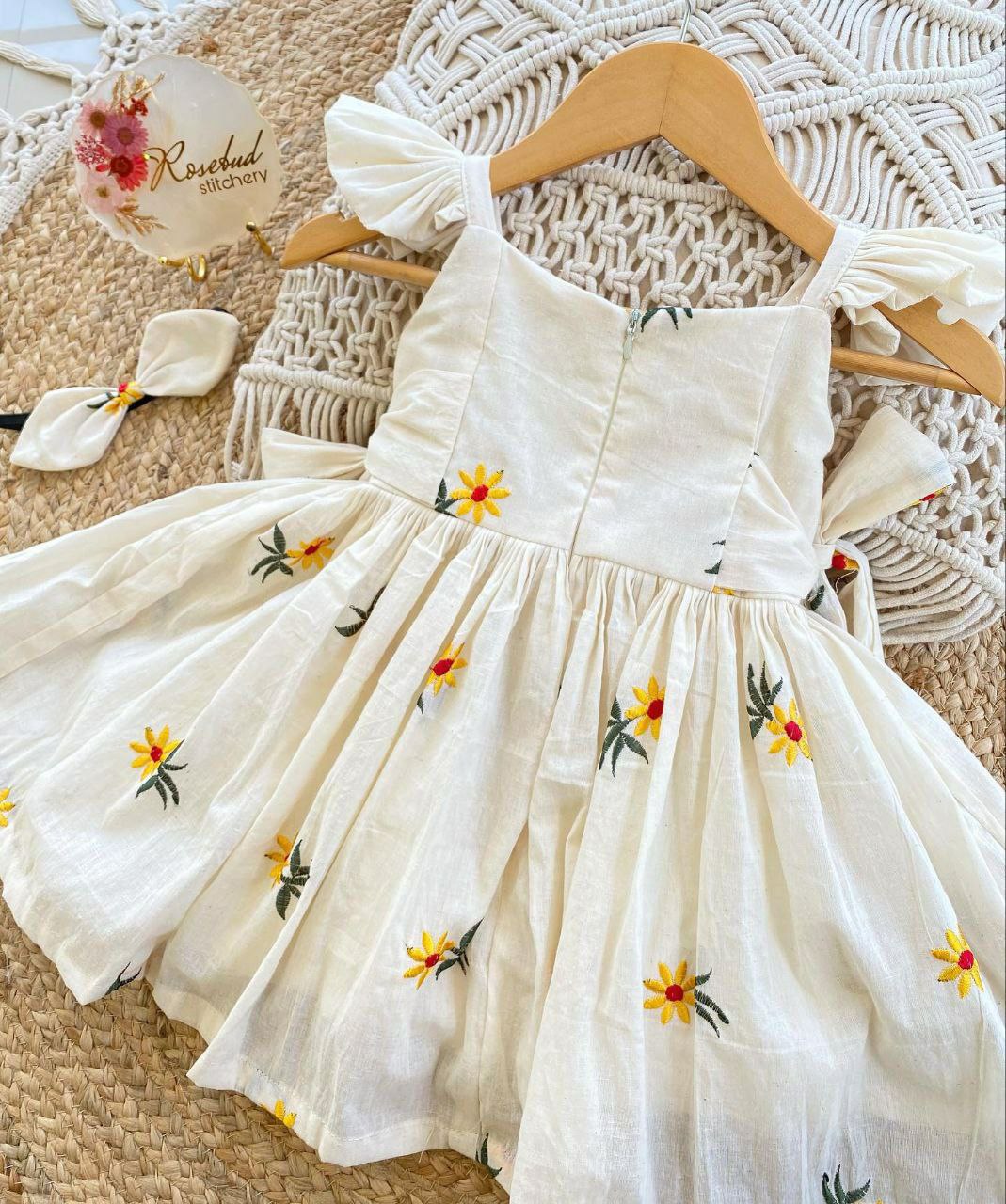 FASHIONABLE COTTON THREAD WORK KID’S FROCK WHITE