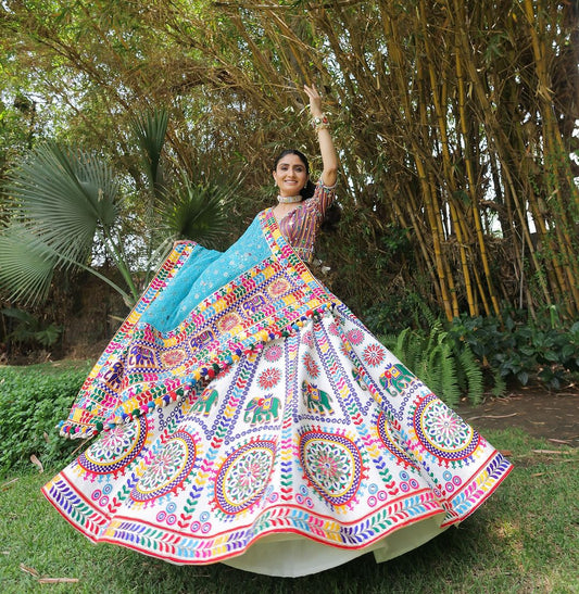 Geeta Rabari Wear White-Blue Color Cotton Real Mirror Navratri Lehenga