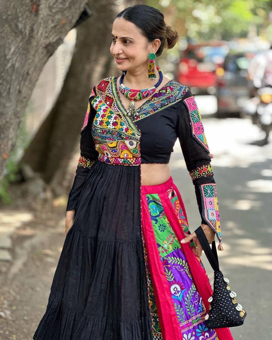 Black cotton print mirror work gujarati garba navratri lehenga chaniya choli