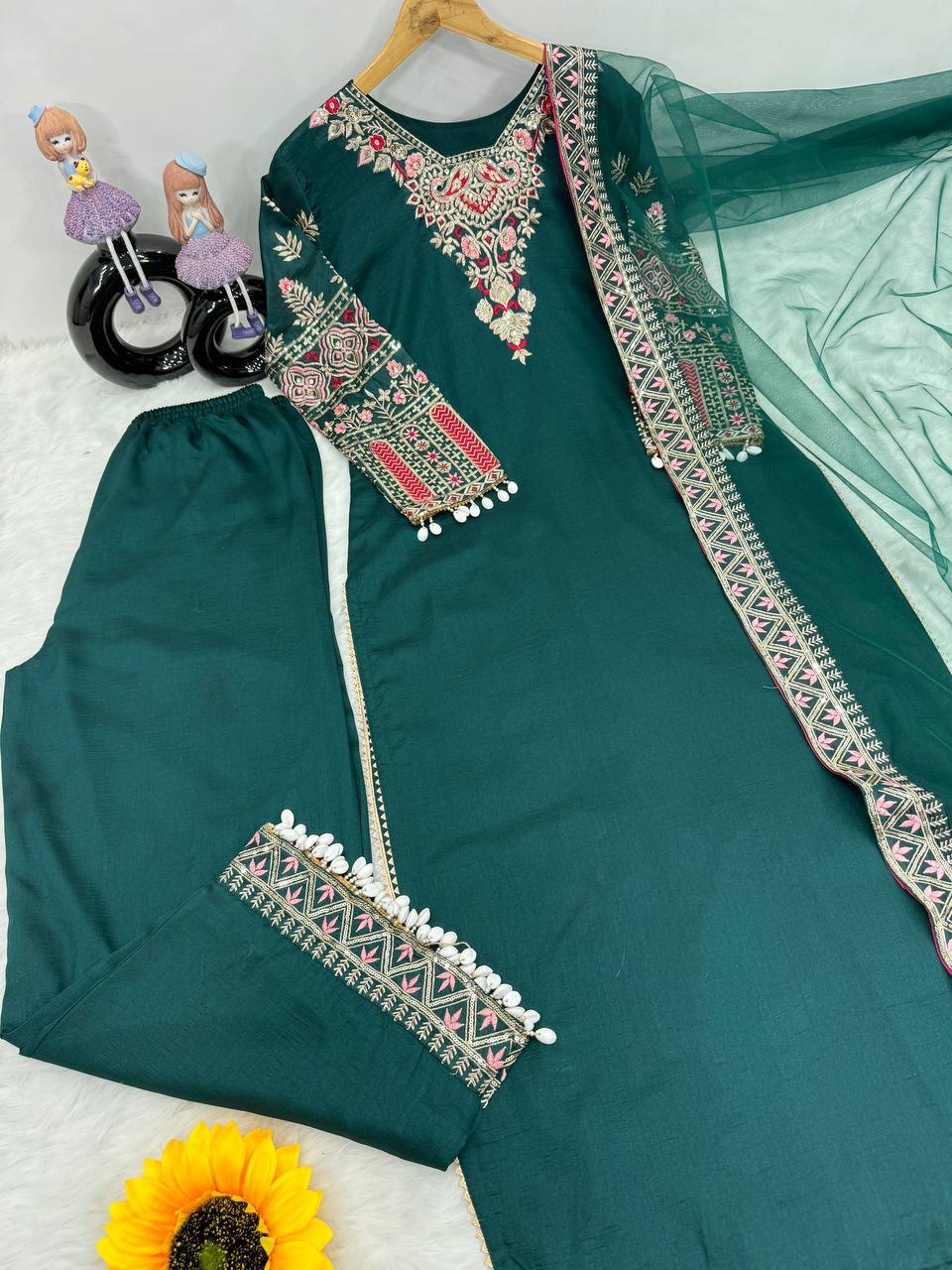 DESIGNER HEAVY SEQUINS PAKISTANI SUIT