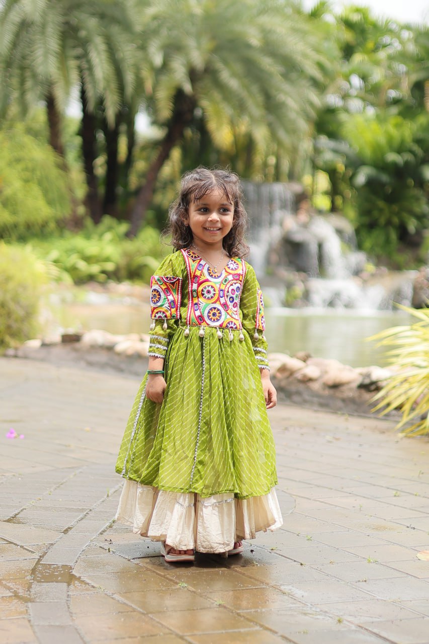 Navaratri Kids Lehenga in Cotton With Parrot Kurti Gamthi Work Ready to Wear