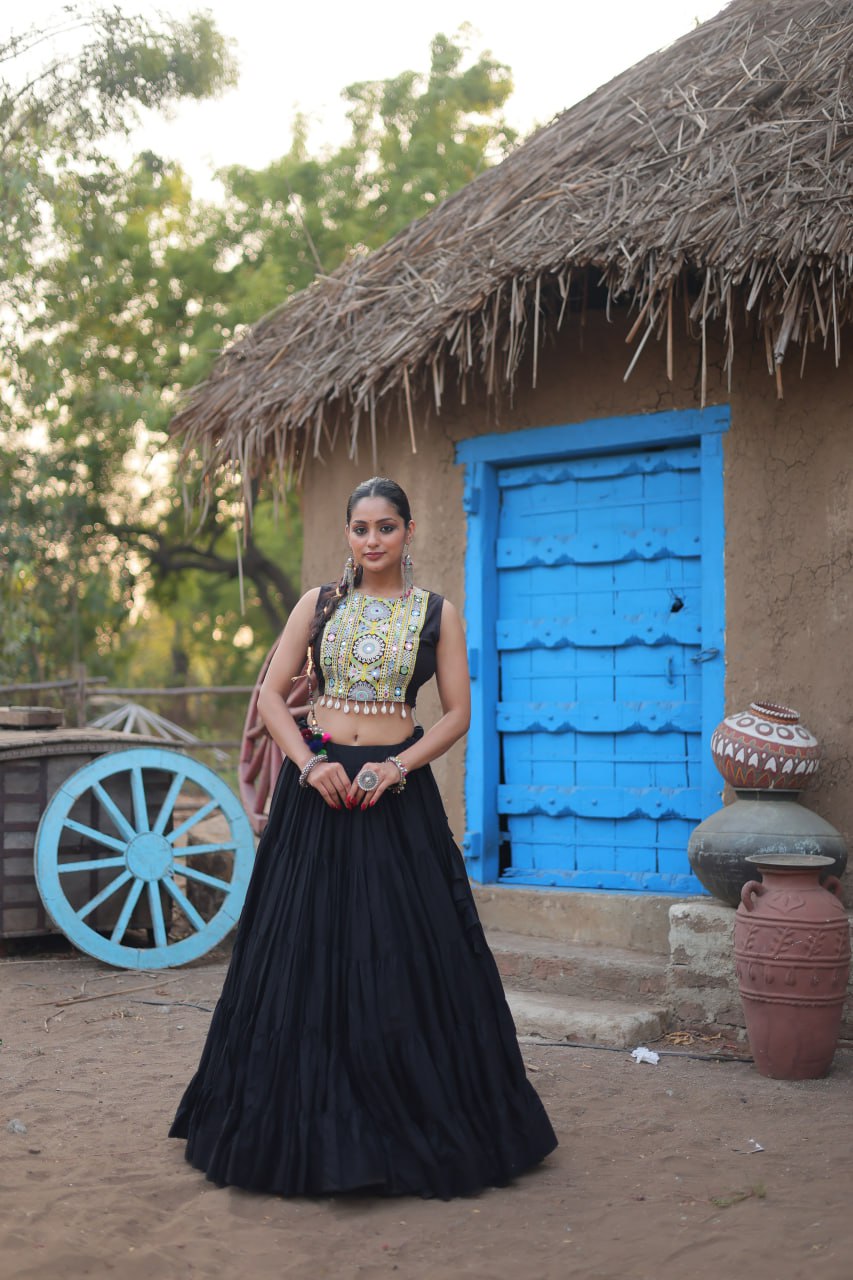 NAVRATRI WEAR LEHENGA CHOLI AND KOTI SET