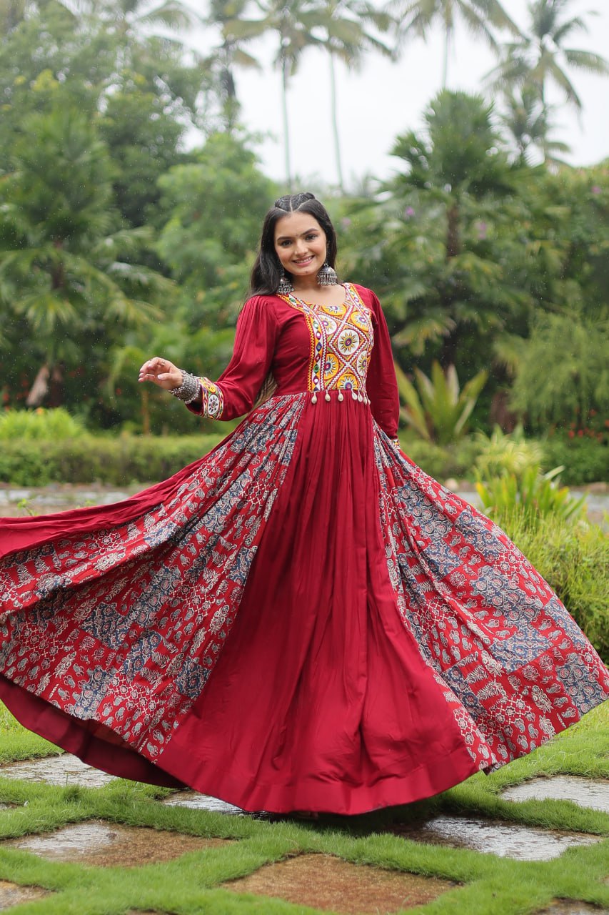 Heavy Flair Gamthi Work Full Sleeve Gown For Navratri