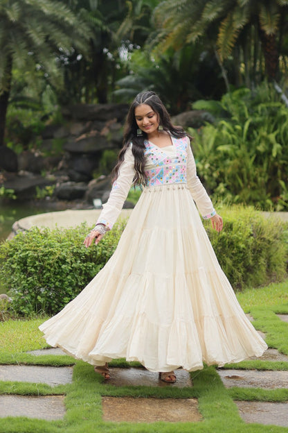 OFF-WHITE COLOR KORA COTTON NAVRATRI GOWN