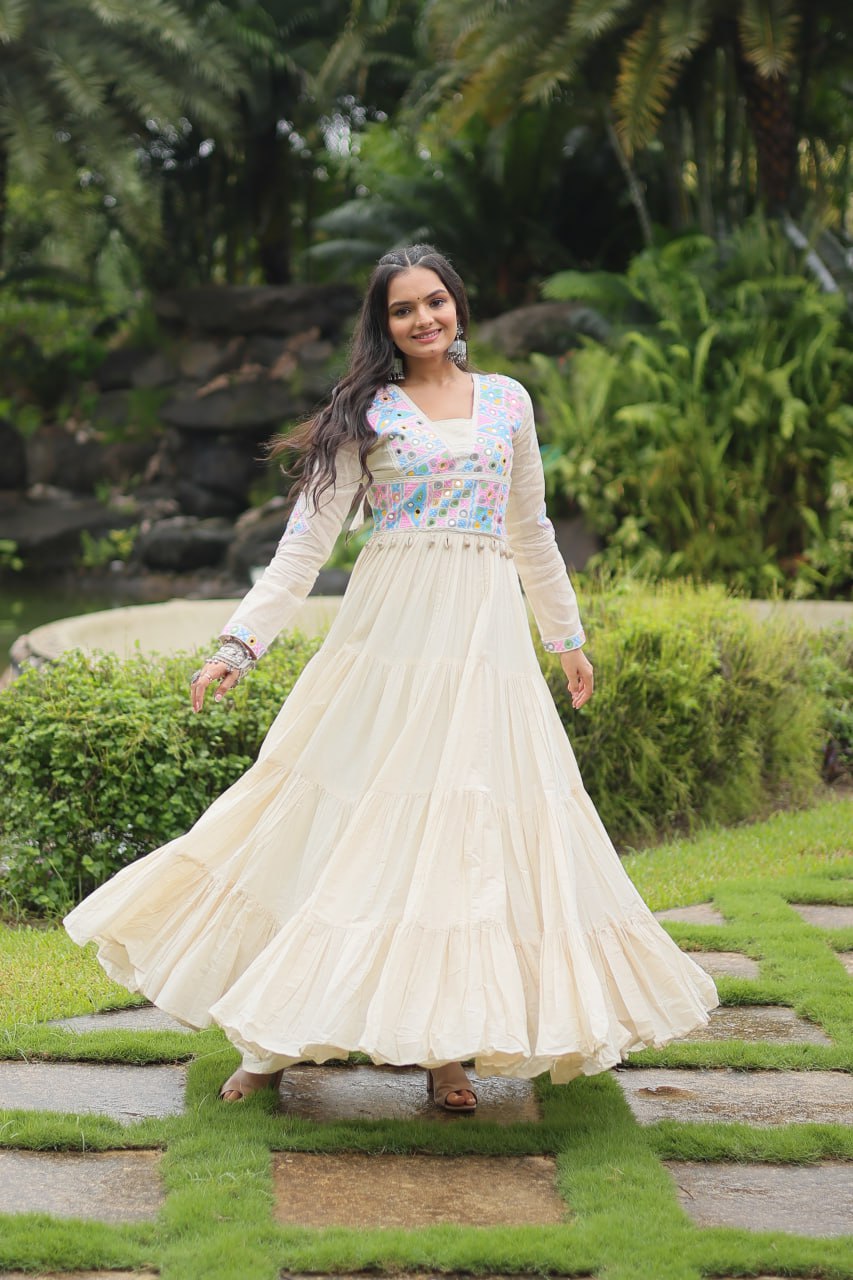 OFF-WHITE COLOR KORA COTTON NAVRATRI GOWN