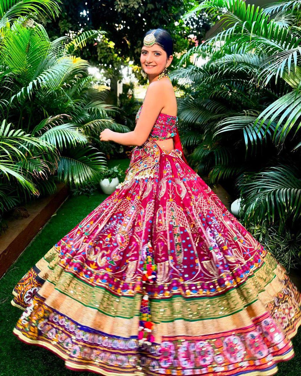 Real Mirror Work Rani Pink Lehenga Choli For Garba Night