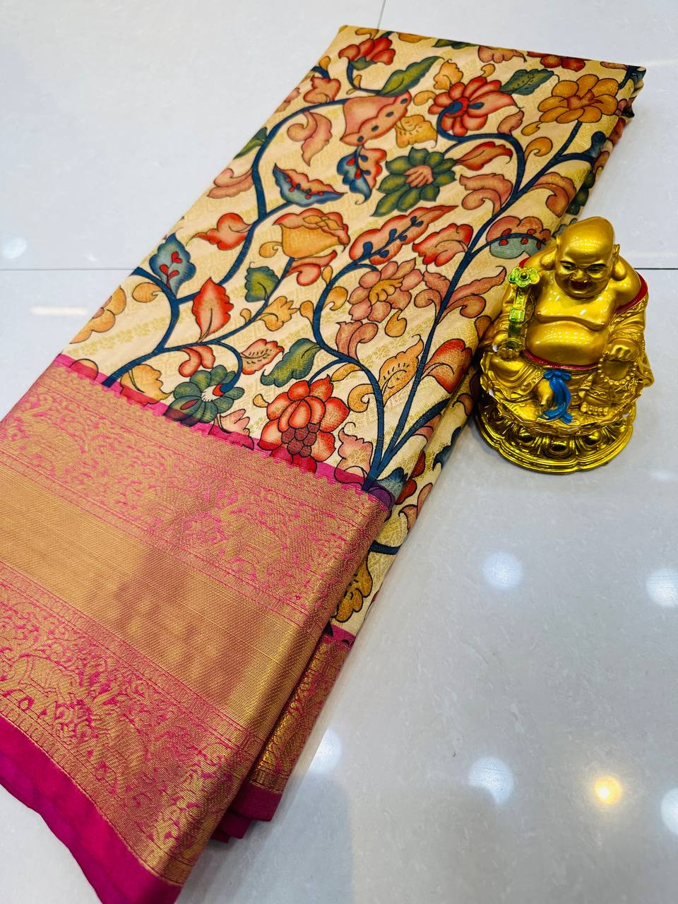 Pattu Kalamkari saree with brocade blouse and jari wewing contrast pallu