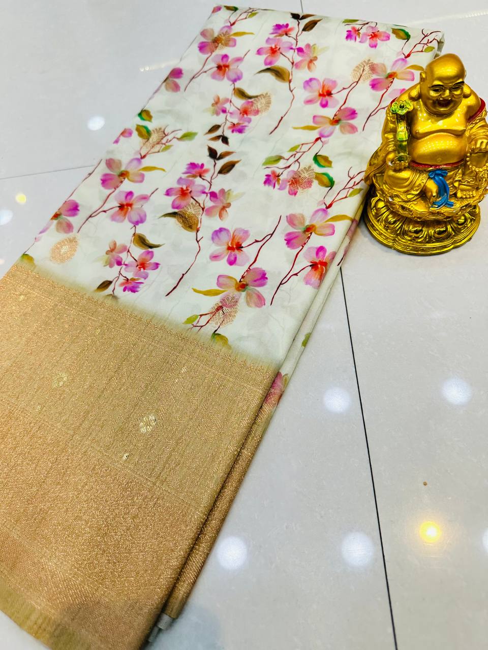 Soft silk saree with digital print