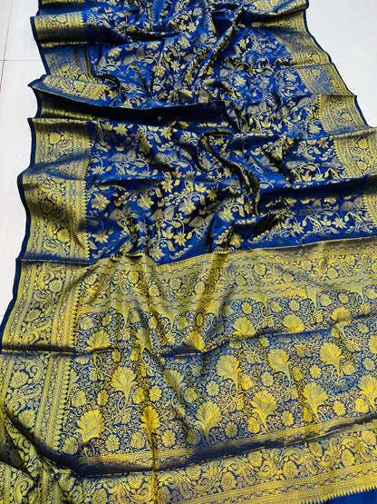 Women's Banarasi Silk Royal Saree With Weaving Golden Zari & Golden Blouse