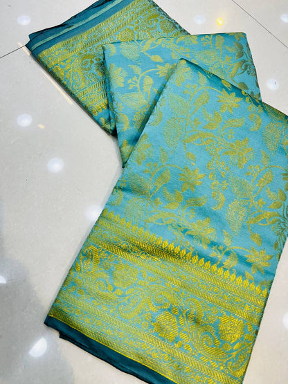 Women's Banarasi Silk Royal Saree With Weaving Golden Zari & Golden Blouse