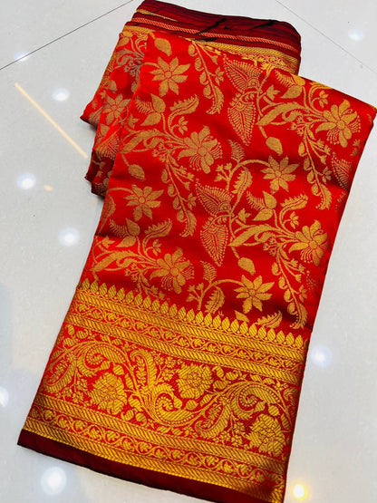 Women's Banarasi Silk Royal Saree With Weaving Golden Zari & Golden Blouse