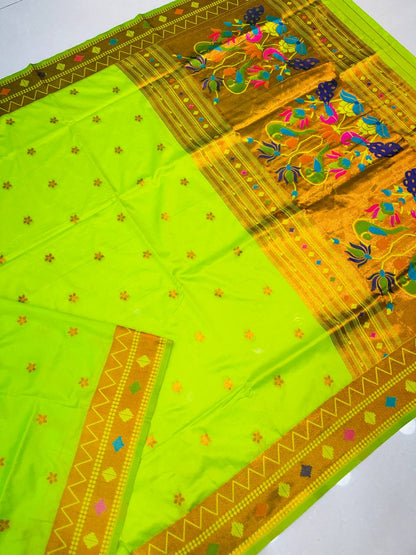 Toned Rich Paithani Silk Sarees And Beautiful Body And Pallu