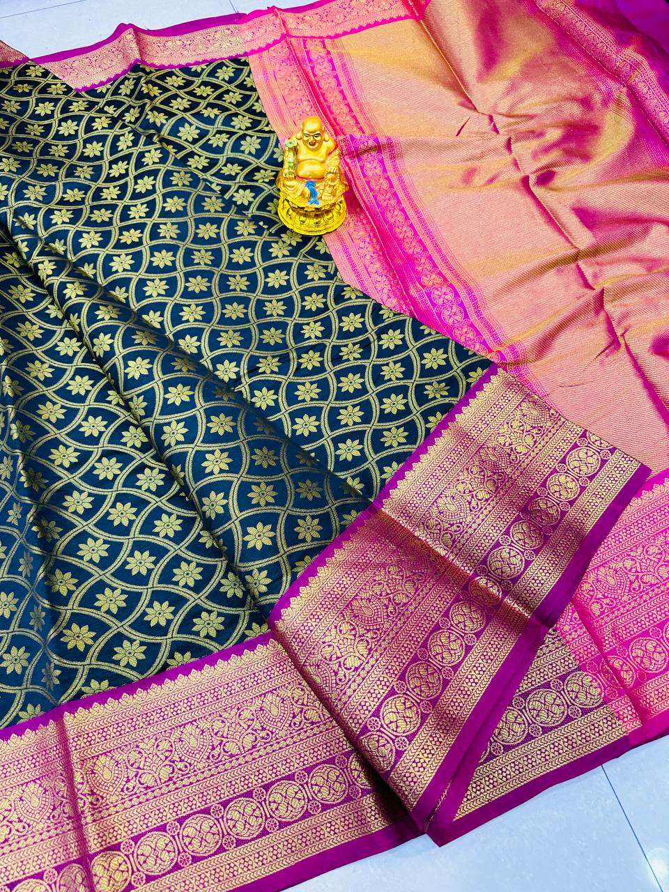 Handloom pattu Weaving Silk Saree With beautiful design