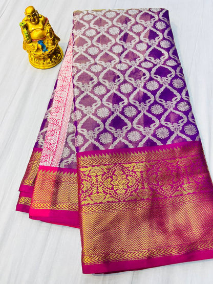 Adorning Brown Kanjivaram Silk With Effervescent Blouse Piece